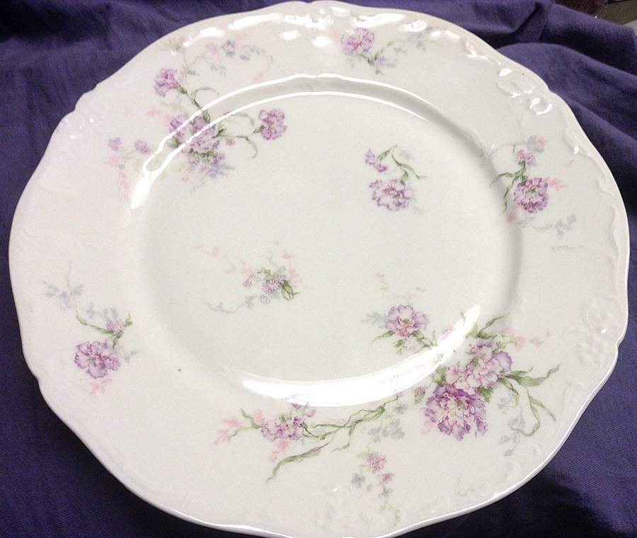H4608 Dinner Plate by Haviland-1