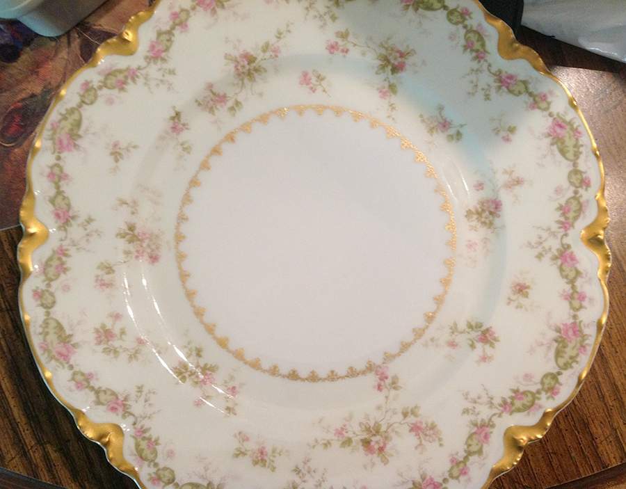 Schleiger 269-4 Dinner Plate by Haviland-1