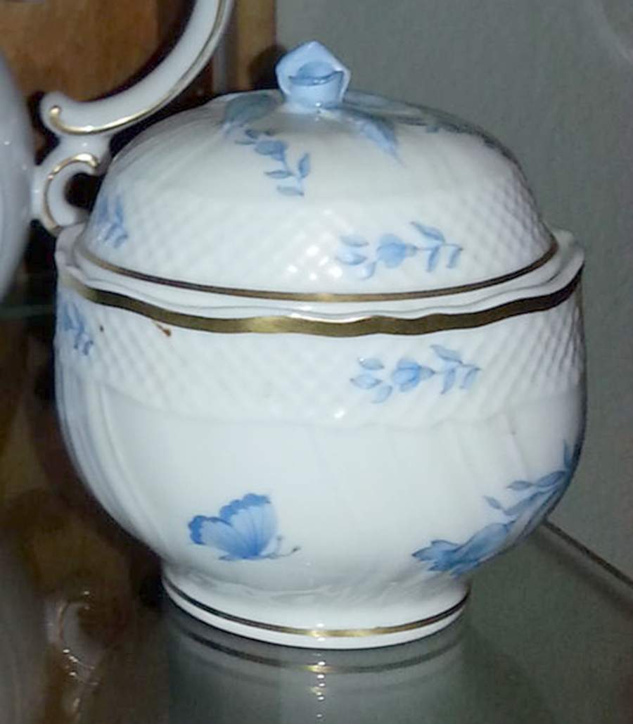 HLH8 Sugar Bowl & Lid by Hollohaza-1