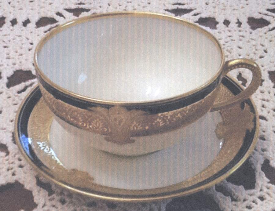 H4926 Flat Cup & Saucer Set by Haviland-1