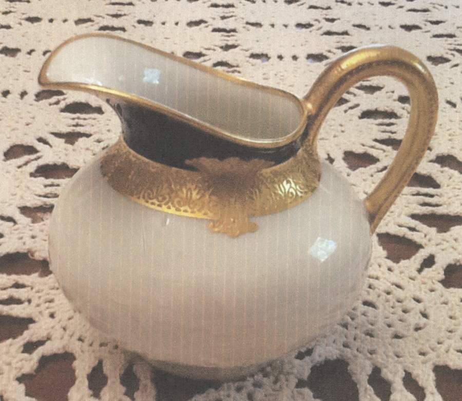 H4926 Creamer by Haviland-1