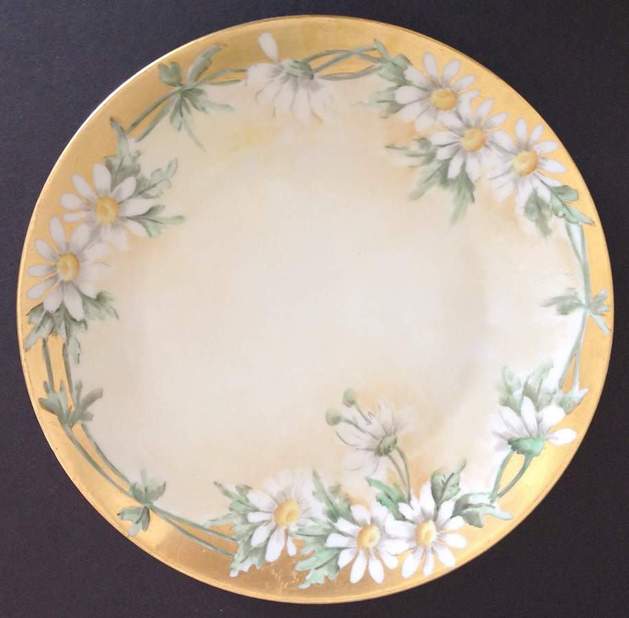 HUT2211 Salad Plate by Hutschenreuther-1