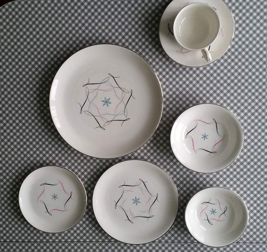 Domino Dinner Plate by Harmony House China-1
