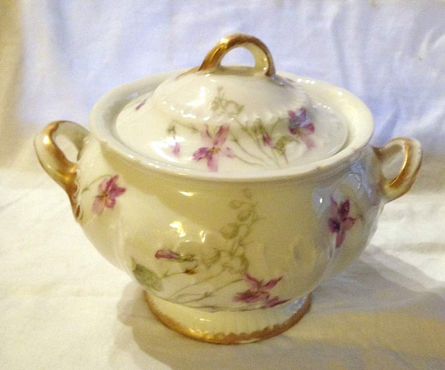 Schleiger 1013-4 Sugar Bowl & Lid by Haviland-1