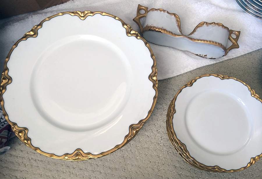 H4944 Dinner Plate by Haviland-1