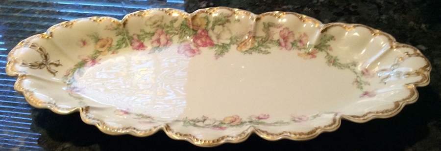 H4952 12" Oval Serving Platter by Haviland-1