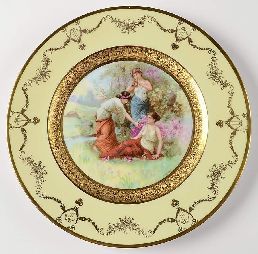 HUT3330 Dinner Plate by Hutschenreuther-1