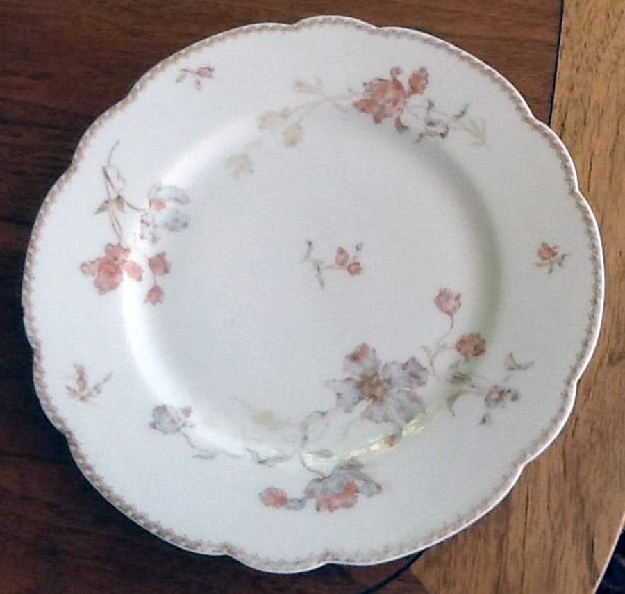 Schleiger 234-3 Dinner Plate by Haviland-1