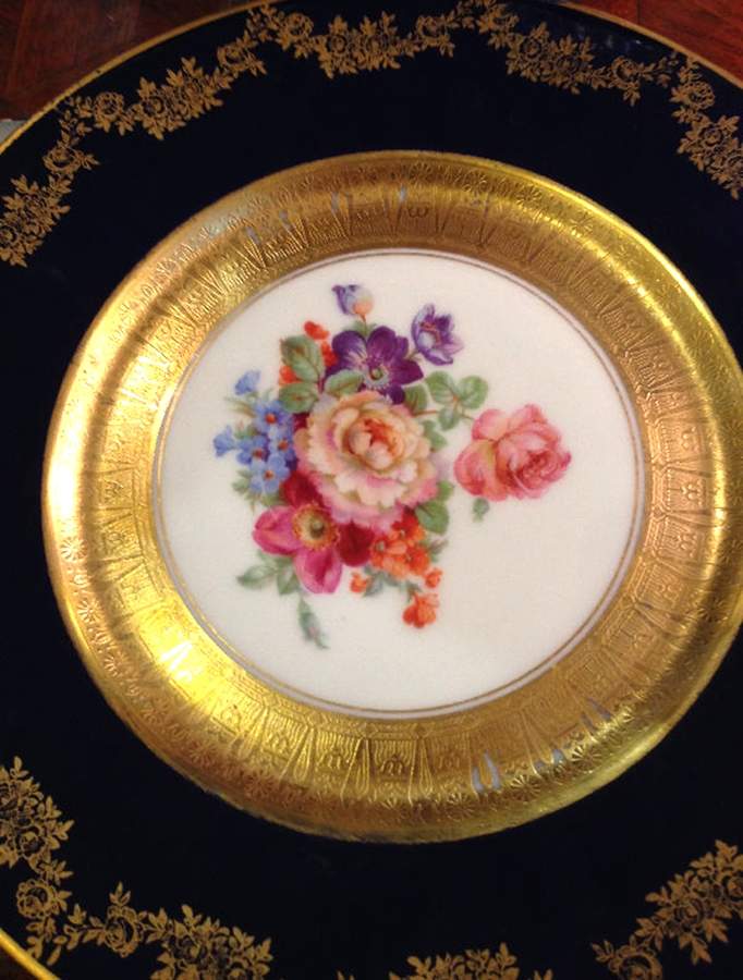 HUT2409 Dinner Plate by Hutschenreuther-1