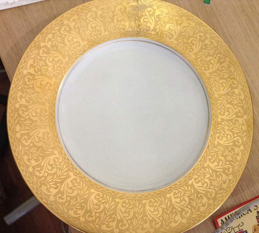 HUT3332 Dinner Plate by Hutschenreuther-1