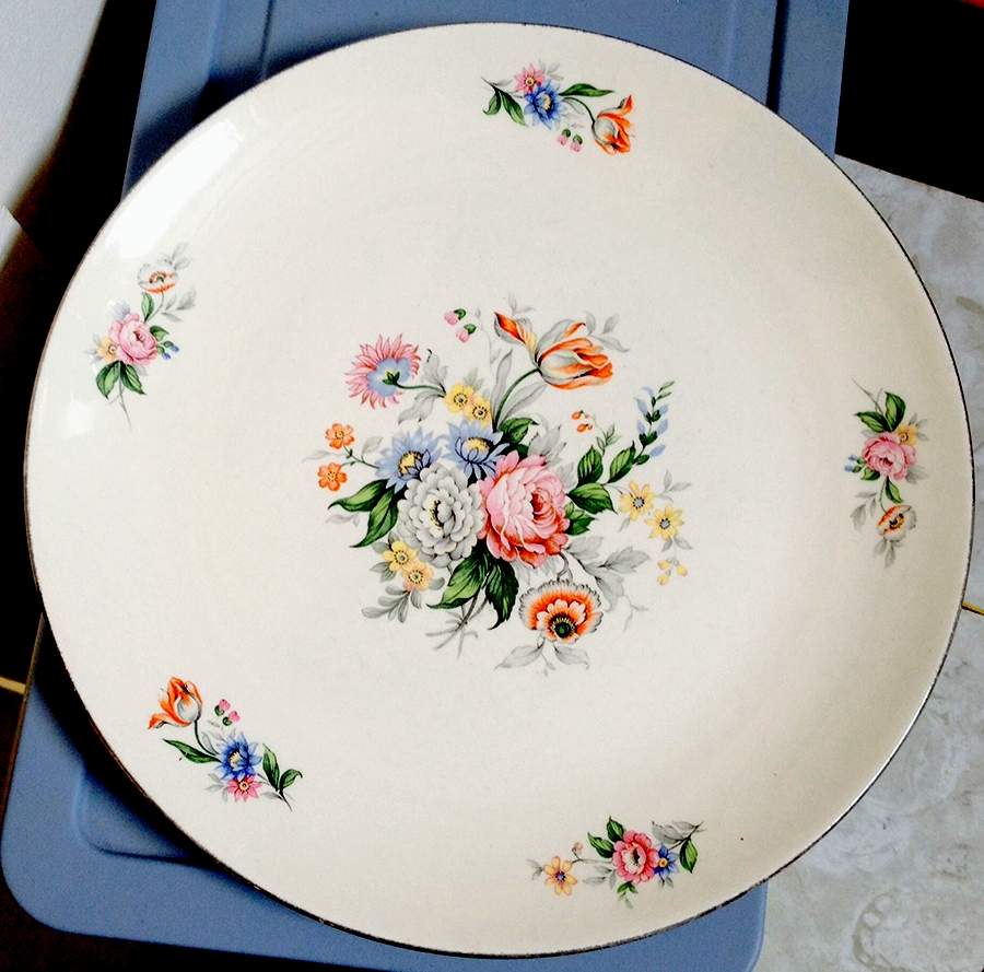 HLC4130 Dinner Plate by Homer Laughlin -1