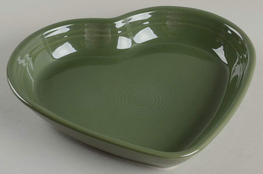 Fiesta Sage Green (Intro 2015) 9" Heart Shaped Bowl by Homer Laughlin -1