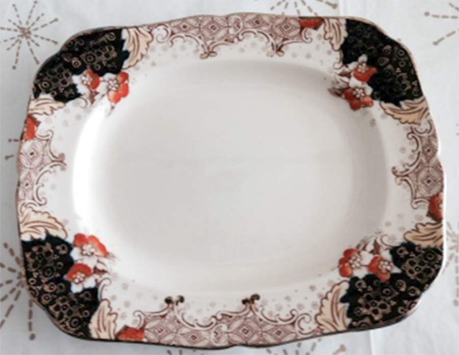 Savoy 12" Oval Serving Platter by Hollinshead & Kirkham-1