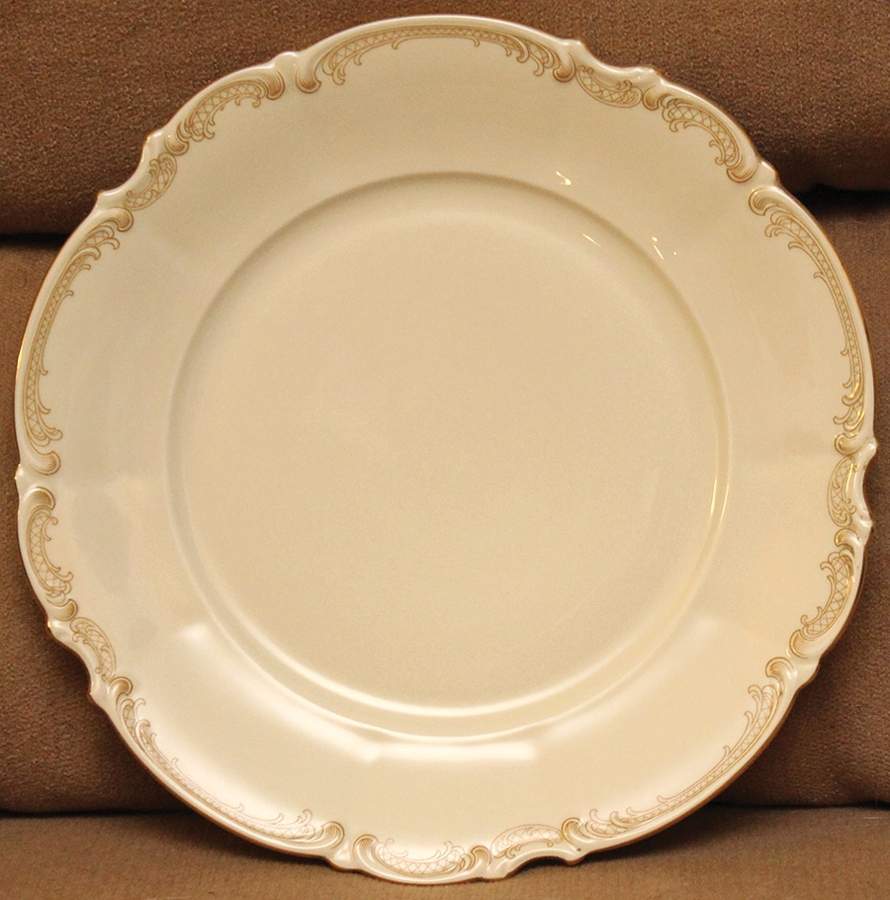 7444 Dinner Plate by Hutschenreuther-1