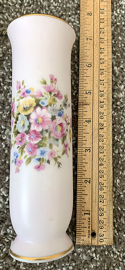 HC1428 Bud Vase by Heinrich - H&C-1