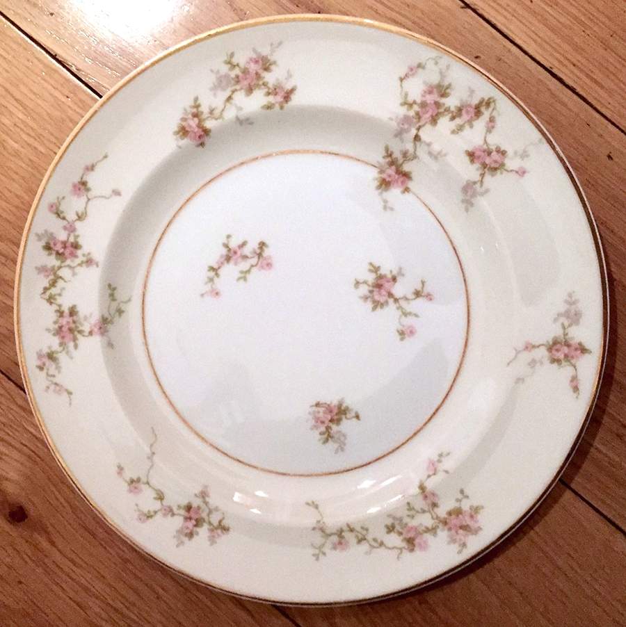 H4974 Dinner Plate by Haviland-1