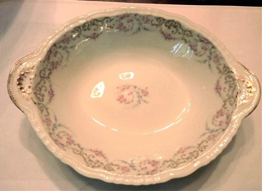 Schleiger 853-3 9" Round Vegetable Bowl by Haviland-1