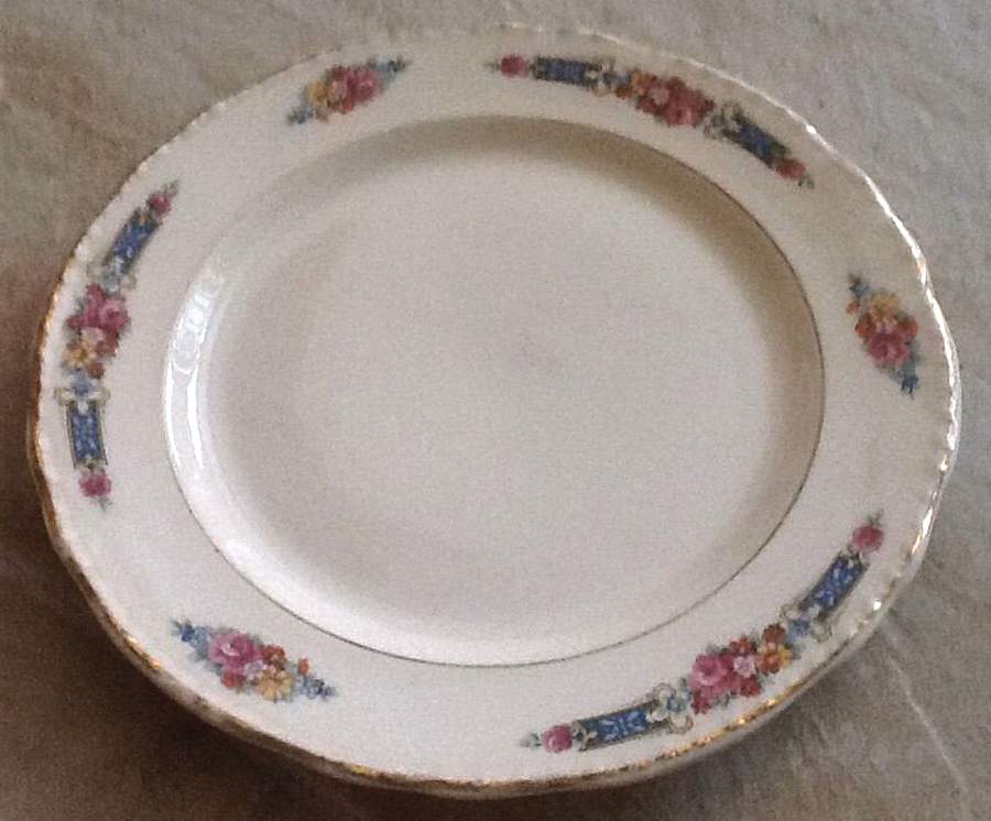 HAR197 Luncheon Plate by Harker-1