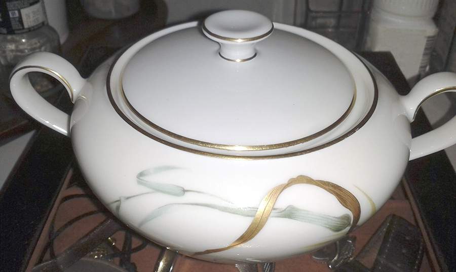 16977 Sugar Bowl & Lid by Heinrich - H&C-1