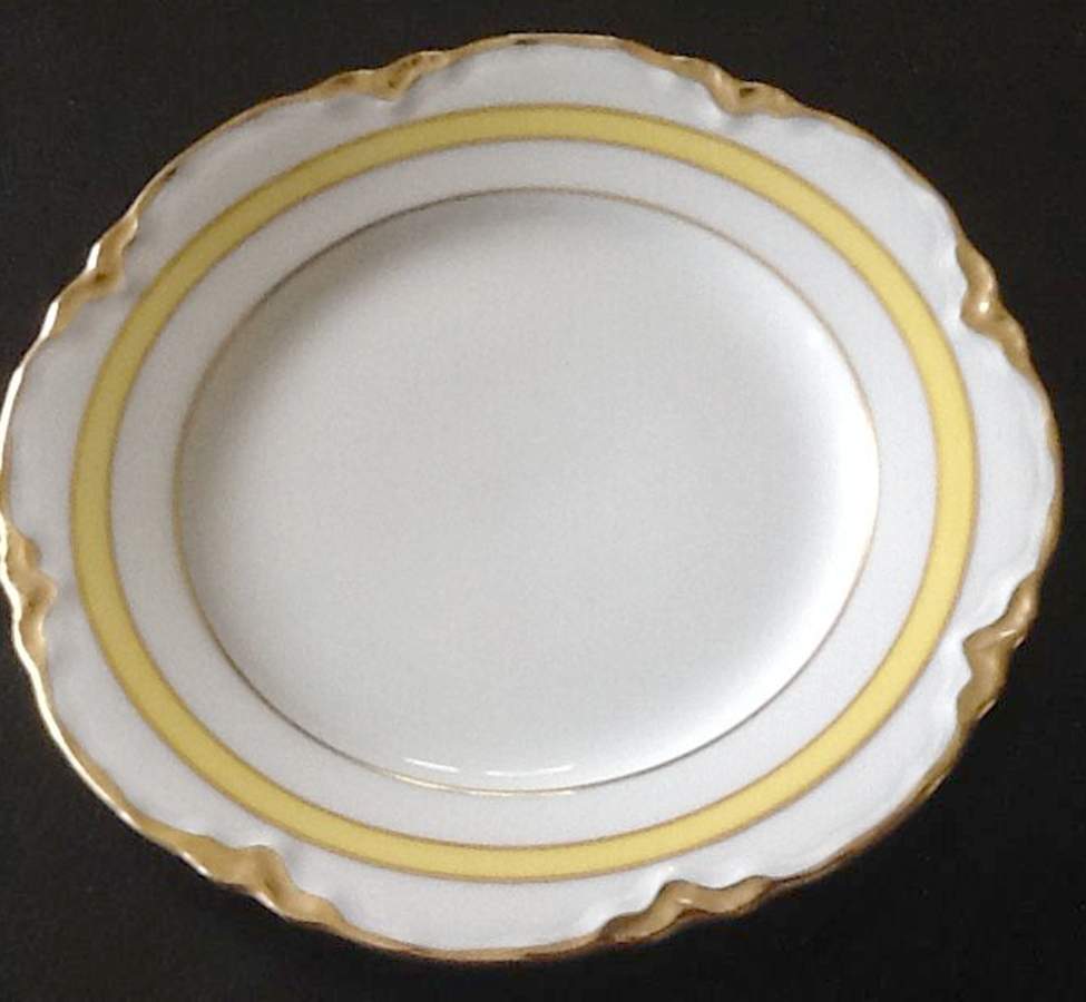 HUT2213 Dinner Plate by Hutschenreuther-1