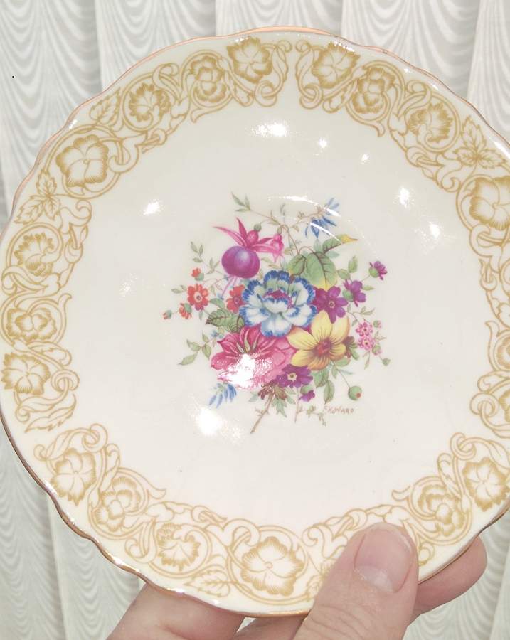 3008 Saucer by Hammersley-1