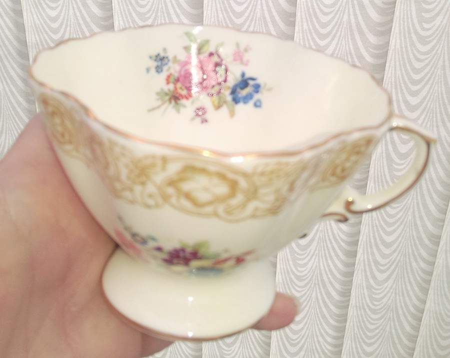 3008 Footed Cup by Hammersley-1