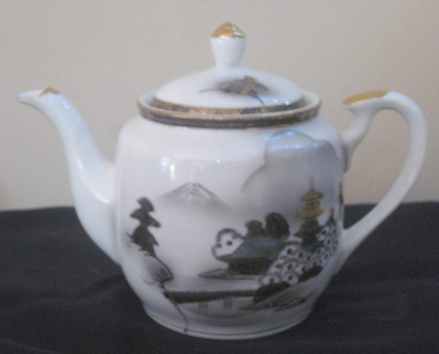 HYA47 Teapot & Lid by Hayasi-1