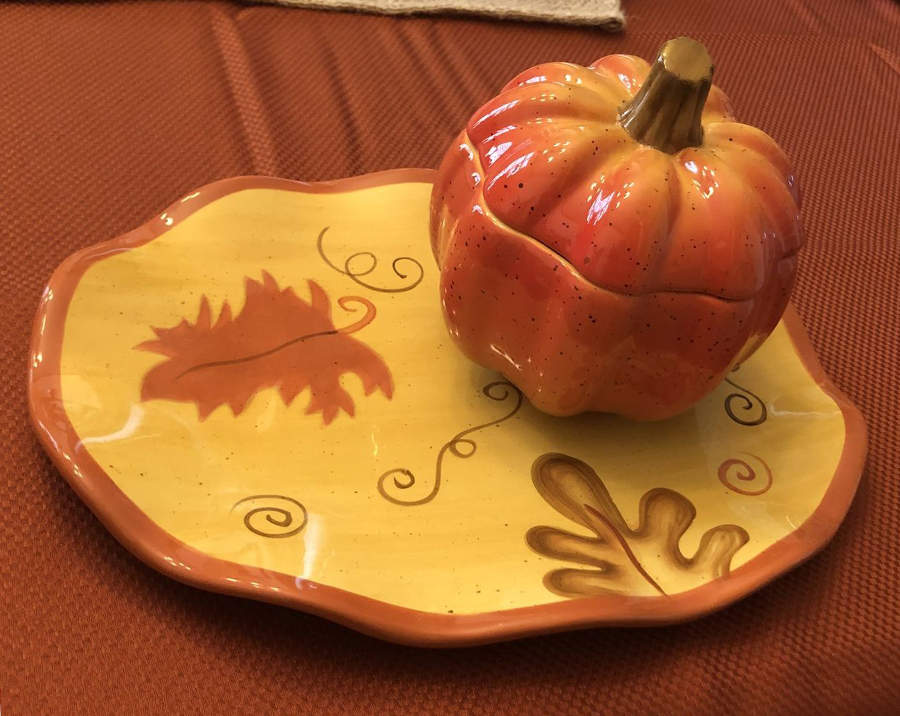 HGP8 Figural Covered Soup & Lid by Home & Garden Party-1