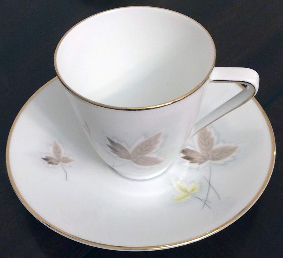 HUT3346 Footed Cup & Saucer Set by Hutschenreuther-1