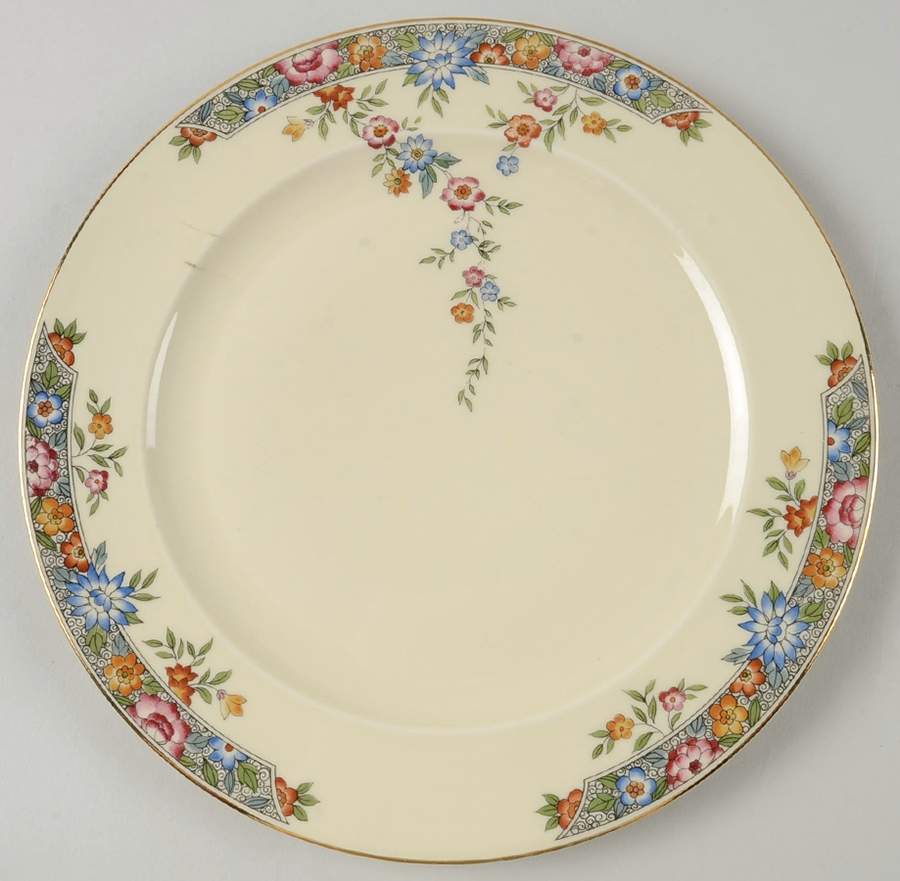 Vernon (Cream) Dinner Plate by Hutschenreuther-1