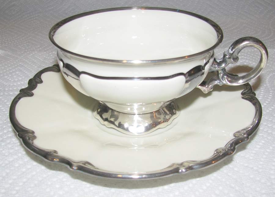 HUT2436 Footed Cup & Saucer Set by Hutschenreuther-1
