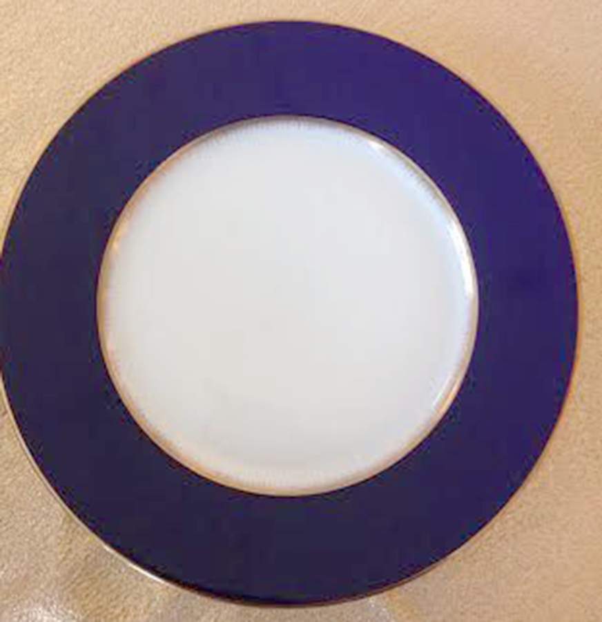 C26668 Dinner Plate by Hutschenreuther-1