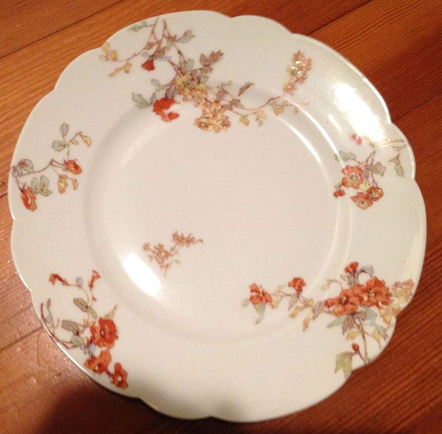 H4747 Dinner Plate by Haviland-1