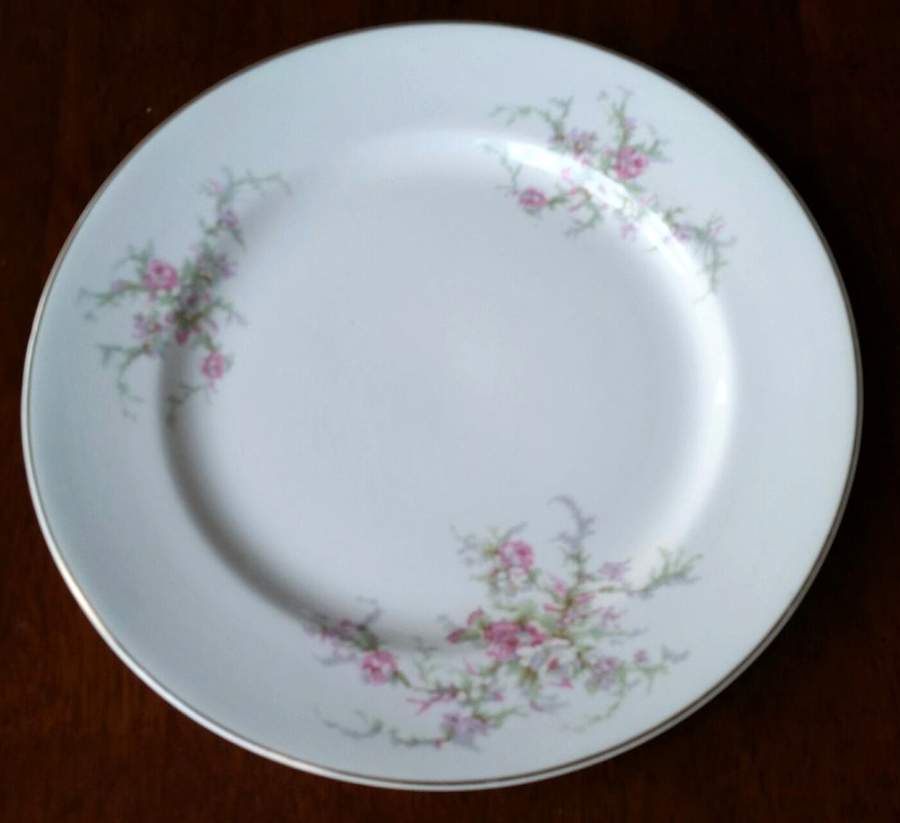 HAR198 Dinner Plate by Harker-1