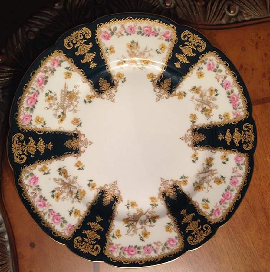 H3631 Dark Green Dinner Plate by Haviland-1