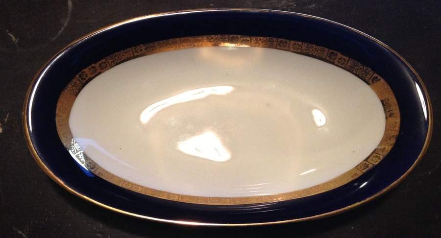 HUT2442 9" Oval Vegetable Bowl by Hutschenreuther-1