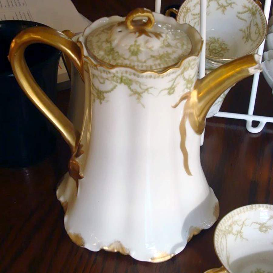 Schleiger 718-4 Teapot & Lid by Haviland-1