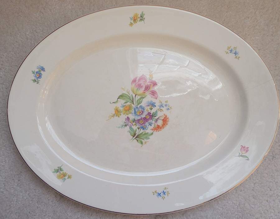 HAR199 14" Oval Serving Platter by Harker-1