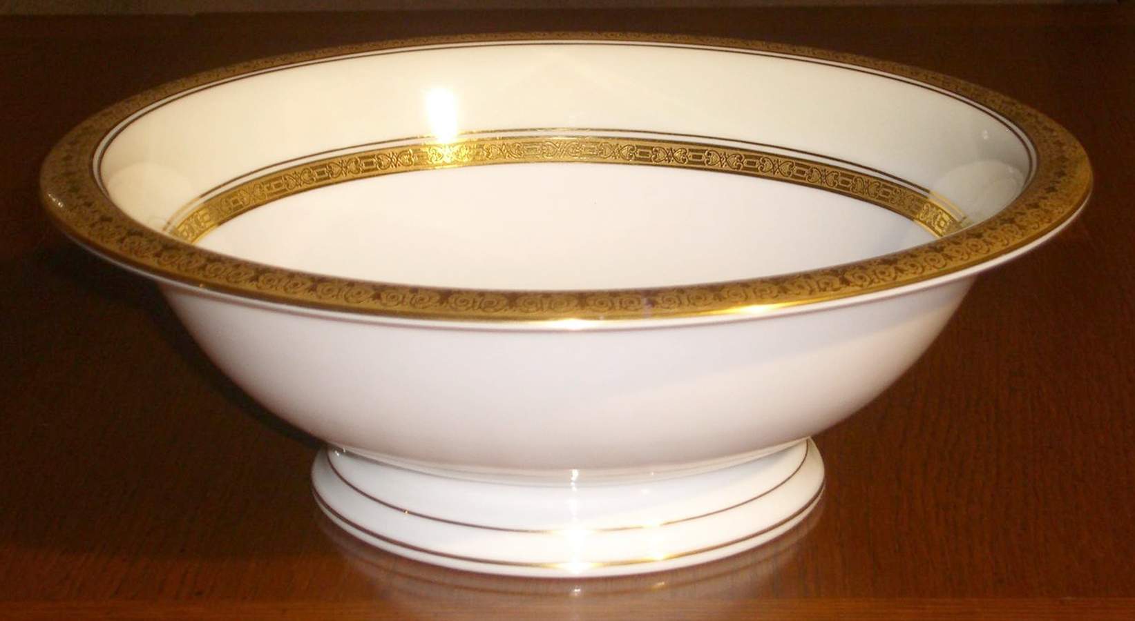 10786 10" Round Vegetable Bowl by Heinrich - H&C-1