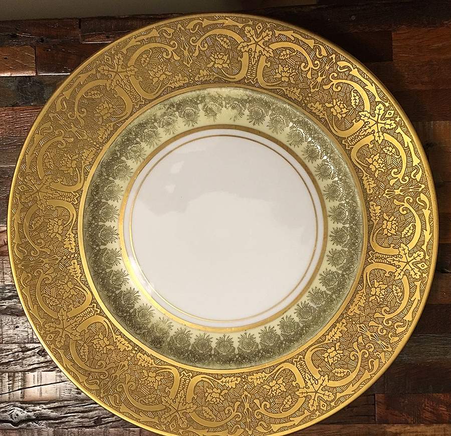 HUT3036 Dinner Plate by Hutschenreuther-1