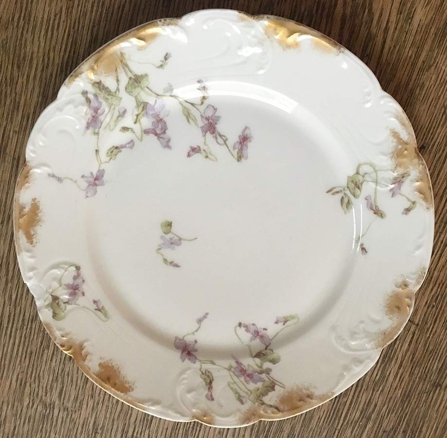 Schleiger 443-4 Dinner Plate by Haviland-1