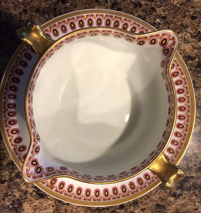 H4612 Gravy Boat with Attached Underplate by Haviland-1