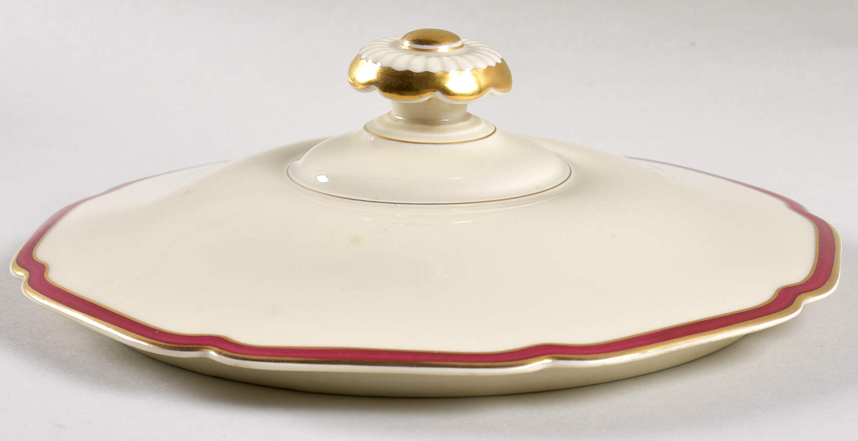 15504 Lid for Round Vegetable by Heinrich - H&C-1
