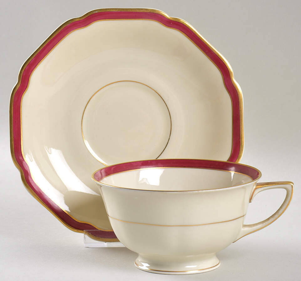 15504 Footed Cup & Saucer Set by Heinrich - H&C-1