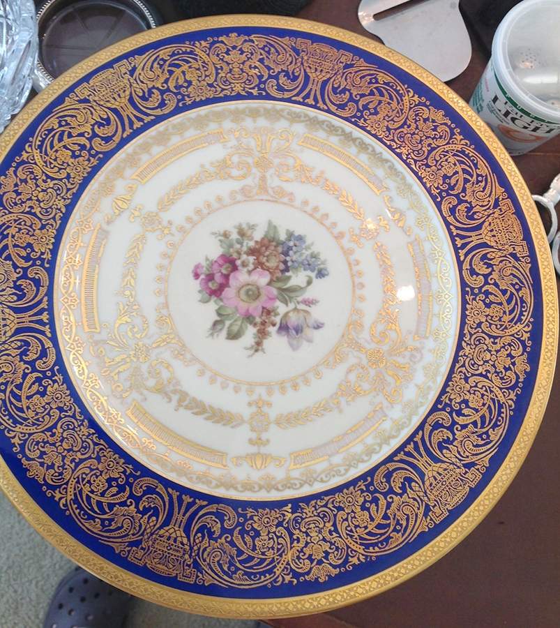HUT2461 Dinner Plate by Hutschenreuther-1