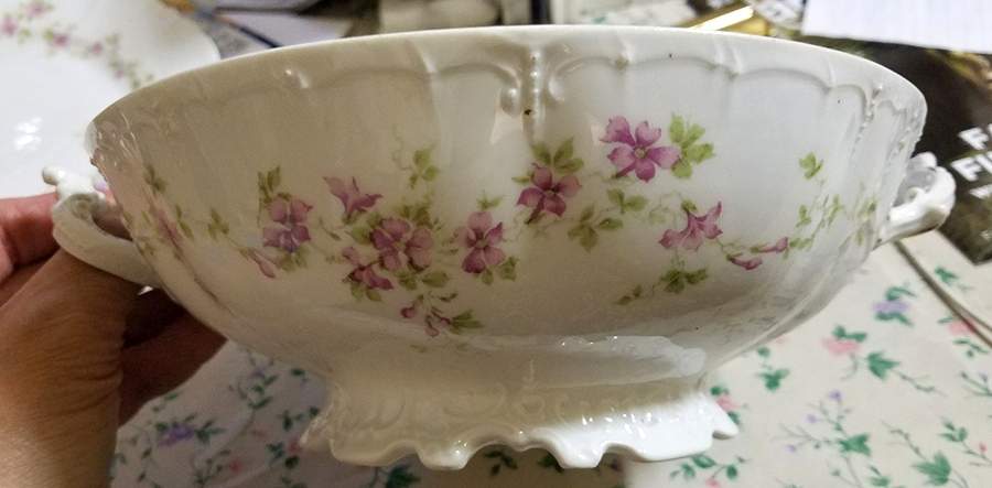 9254 Round Vegetable No Lid by Habsburg-1