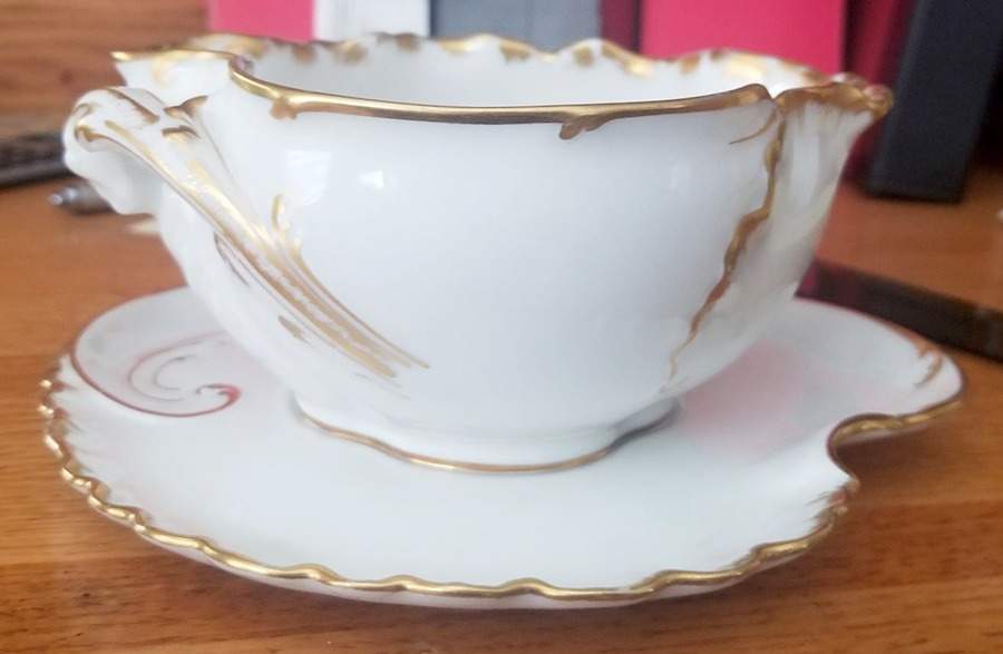 H5051 Gravy Boat with Attached Underplate by Haviland-1