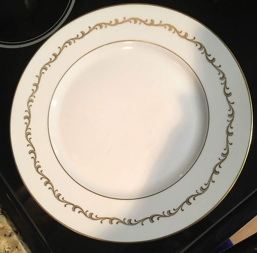 18358 Dinner Plate by Heinrich - H&C-1