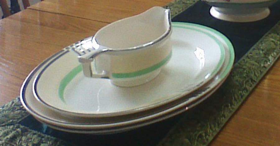 HKI19 16" Oval Serving Platter by Hollinshead & Kirkham-1