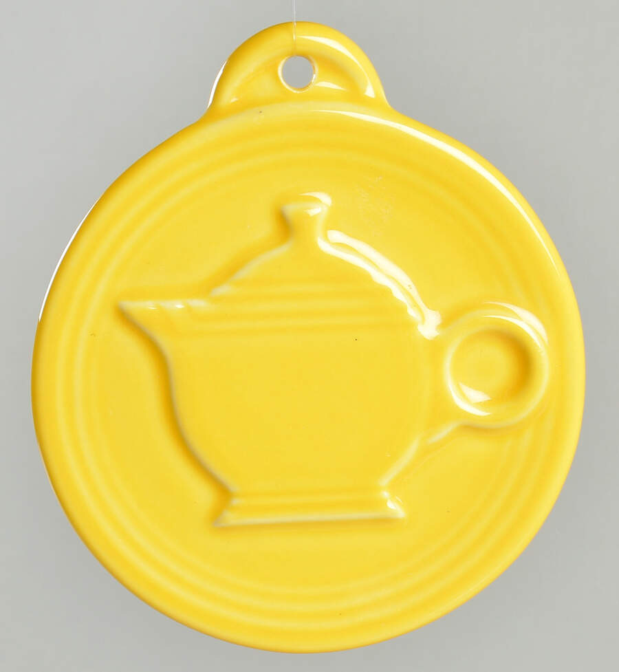 Fiesta Daffodil (Intro 2017) Ornament by Homer Laughlin -1